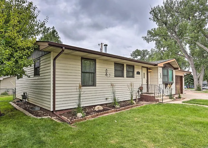 Canyon Lake, Sturgis Rally Home W/ Fenced Yard